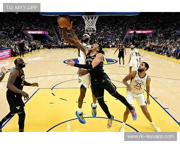 勇士掩护后三分线外连得 勇士掩护后三分线外连得